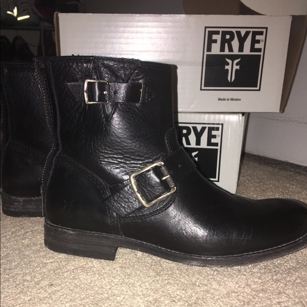 Frye Tyler Engineer Black Boots